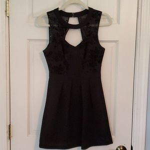 BCBG LBD